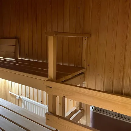 1br - Private Sauna & Balcony - Extra Single Bed דירה אספו