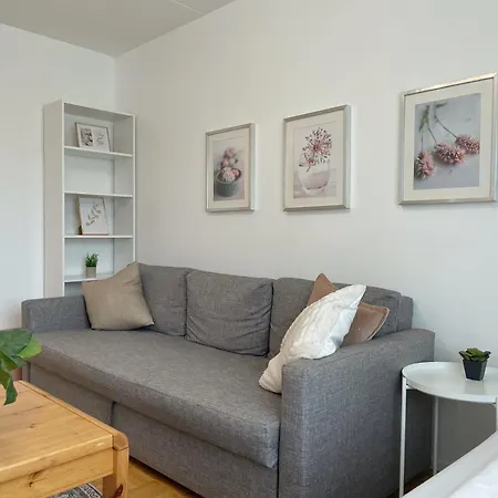 דירה 1br - Private Sauna & Balcony - Extra Single Bed *